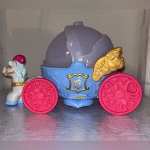 Fisher-Price Little People Cinderella Carriage w lights and sound. 100% works!!